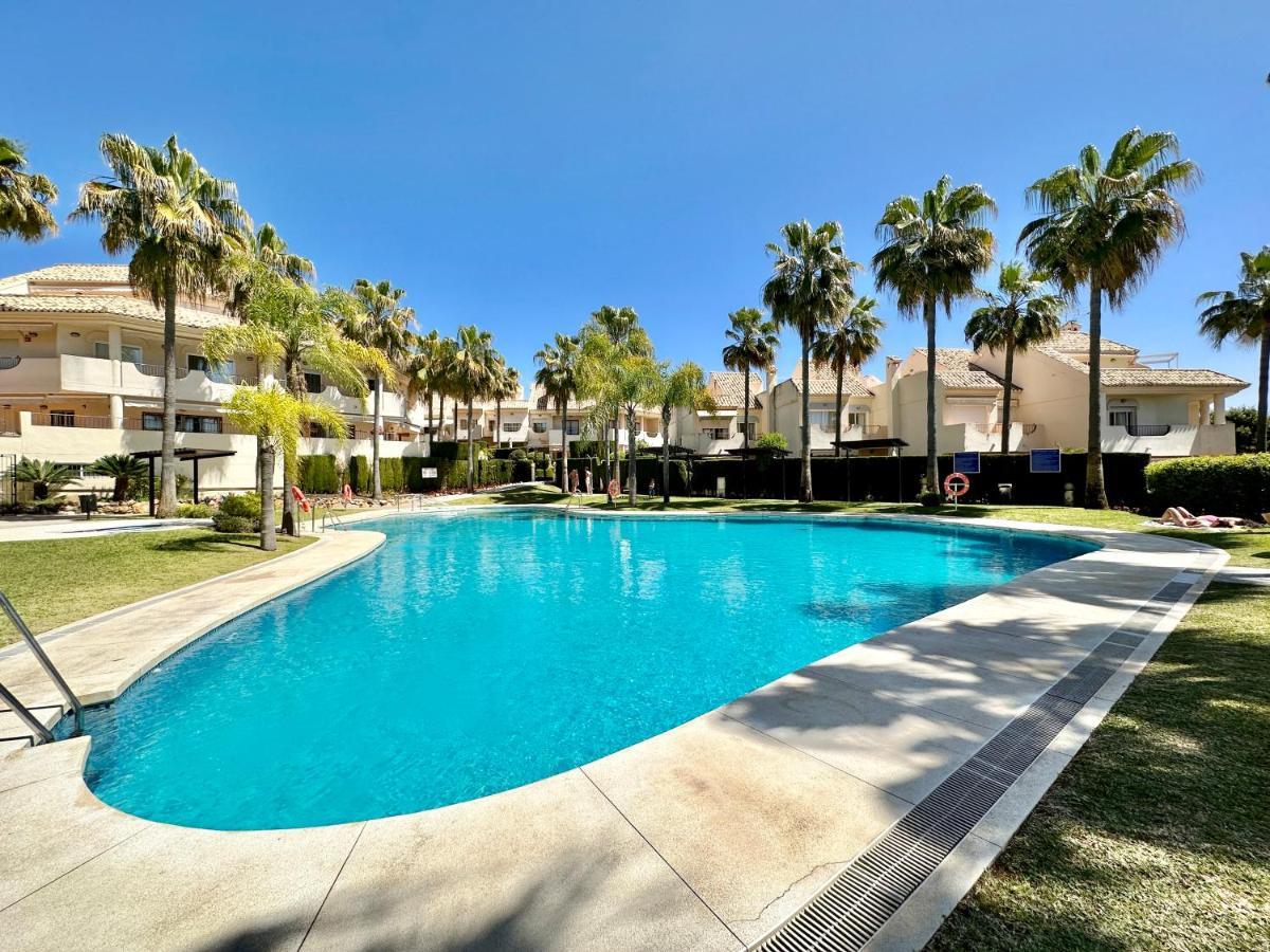 El Arenal Townhouse By The With Swimming Pool - Eaw Homes * Marbella