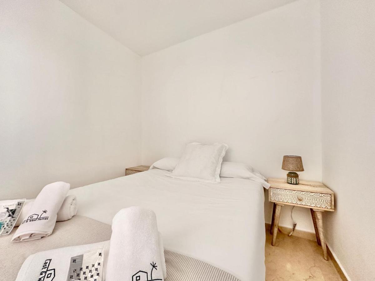 El Arenal Townhouse By The With Swimming Pool - Eaw Homes *